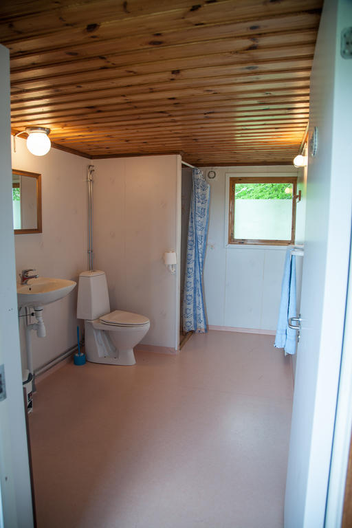 Lantluft Hotel Gullholma Room photo